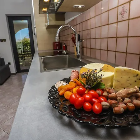 Irena Appartamento *