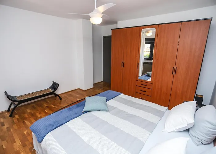 Apartamento Irena *